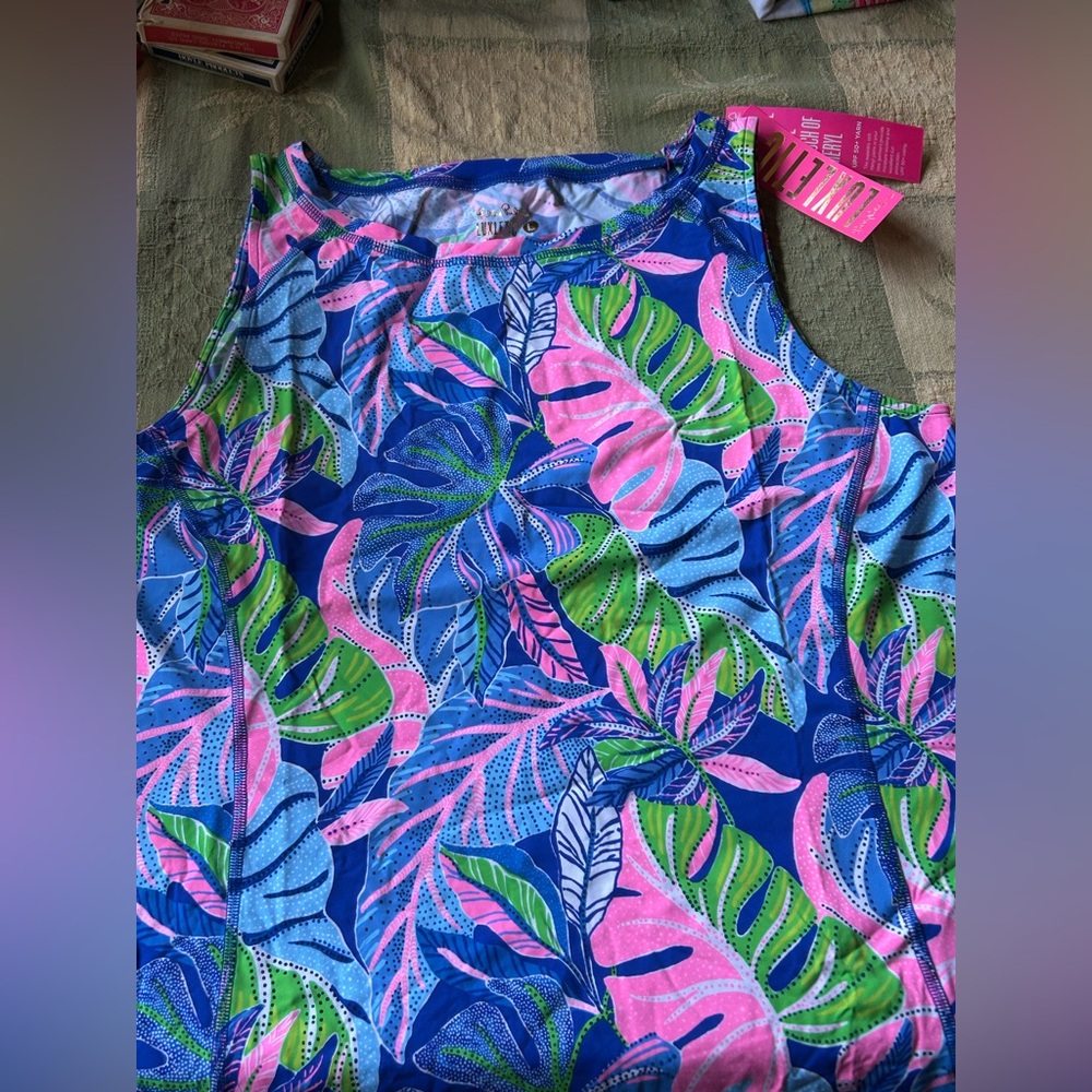 Lilly Pulitzer Renay tank SPF 50 in Blue Grotto Beleaf in yourself  Size L. NEW